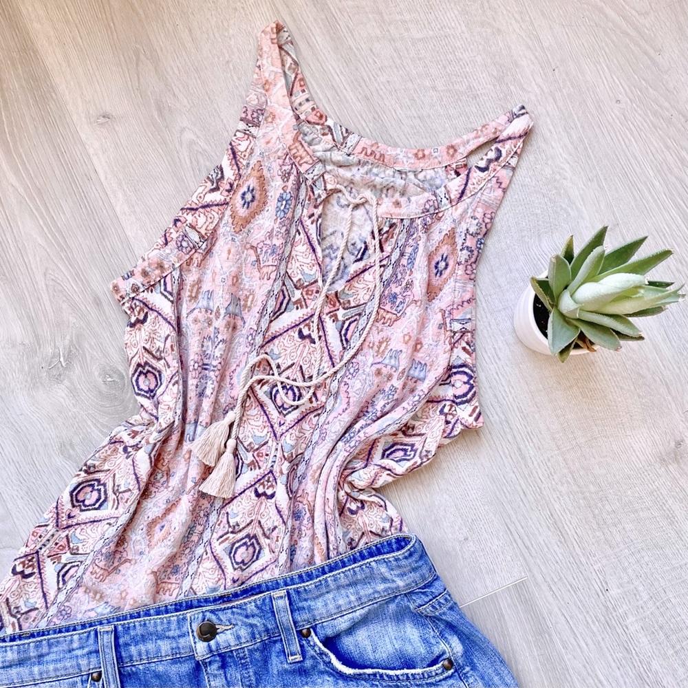 Linen knit pink paisley top sleeveless EUC